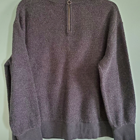 Ava & Viv Men's Charcoal Crewneck Sweater - Picture 2 of 3